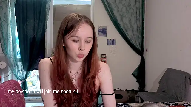 Snapshot of MaryJane_x_Peter chatting on July 2026 02:35:01 PM MaryJane x Peter online show from July 2026 02:35:01 PM
