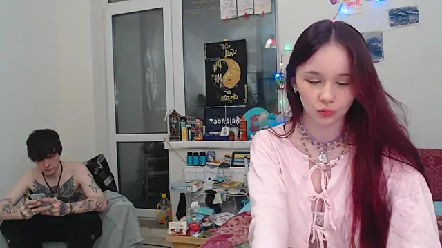 Snapshot of MaryJane_x_Peter chatting on January 2026 02:00:02 PM MaryJane x Peter online show from January 2026 02:00:02 PM