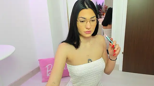 Baby Ava  online show from February 2026 08:19:02 PM