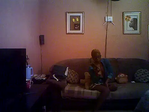 QUEENSasha27 online show from December 2025 09:44:01 AM