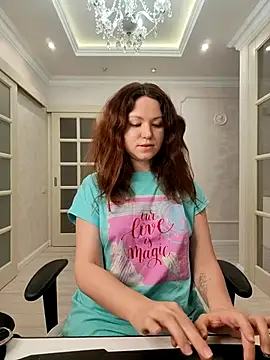 LondonMiley online show from December 2025 07:03:02 PM