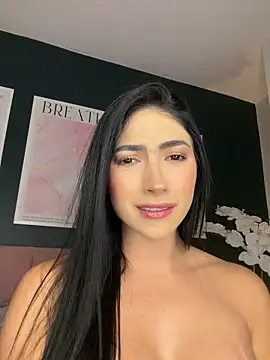 ItsTatiana online show from May 2026 10:01:01 PM