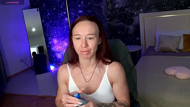 Spoty Kate  online show from December 2025 01:05:02 AM