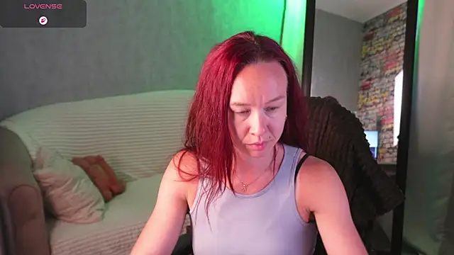 Snapshot of Spoty_Kate_ chatting on June 2026 01:33:02 AM Spoty Kate online show from June 2026 01:33:02 AM