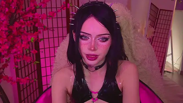 Snapshot of Dark_Diva chatting on February 2026 09:47:01 PM Dark Diva online show from February 2026 09:47:01 PM