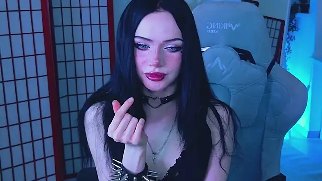 Dark Diva online show from April 2026 09:08:02 PM