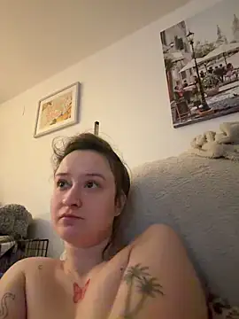 LilyLuck  online show from February 2026 06:27:02 PM