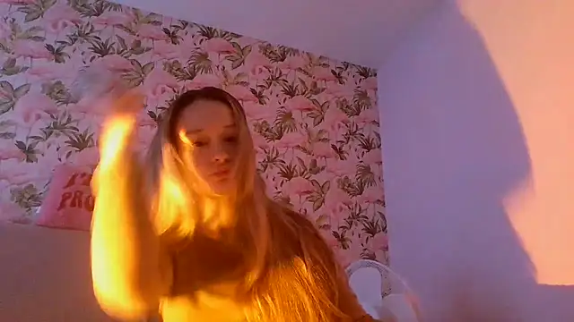 LilyLuck  online show from February 2026 02:05:01 PM