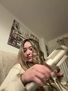 LilyLuck  online show from January 2026 04:47:02 PM