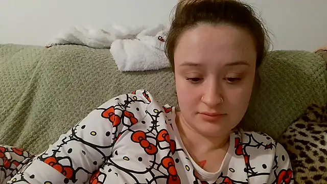 LilyLuck  online show from March 2026 09:11:02 PM