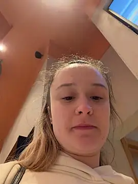 LilyLuck  online show from February 2026 01:28:01 PM