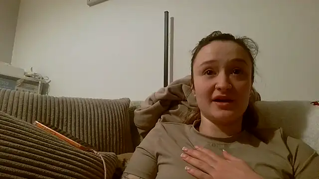 LilyLuck  online show from February 2026 06:30:01 PM