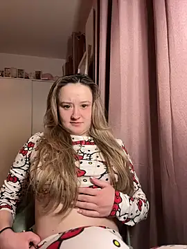 LilyLuck  online show from December 2025 12:22:01 AM