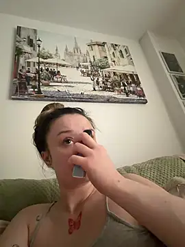 LilyLuck  online show from February 2026 04:06:01 PM