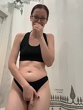 Snapshot of RussianGirls_ chatting on May 2026 01:17:02 PM RussianGirls online show from May 2026 01:17:02 PM