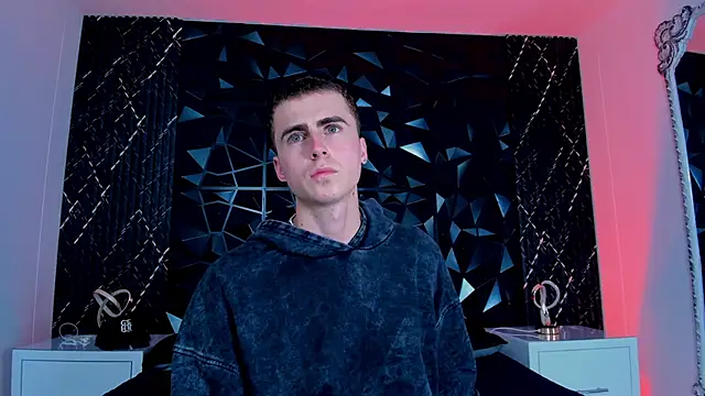 SpaceBoy1 online show from February 2026 09:04:01 PM