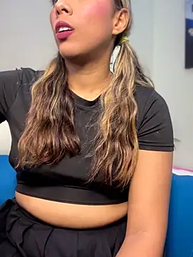 Snapshot of MiaSizzle chatting on February 2026 07:47:01 PM MiaSizzle online show from February 2026 07:47:01 PM