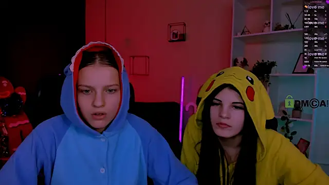 lizzie boom  online show from January 2026 08:46:02 PM