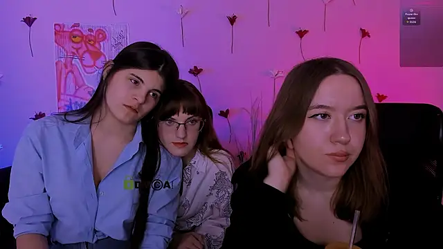 lizzie boom  online show from March 2026 08:05:01 PM