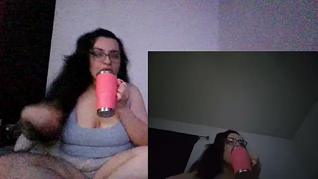 BlueCollarCouple online show from February 2026 09:38:01 AM