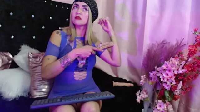 Ambar Rouxee online show from January 2026 08:56:01 PM