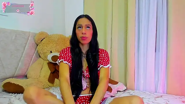 misty noire online show from May 2026 02:11:01 PM