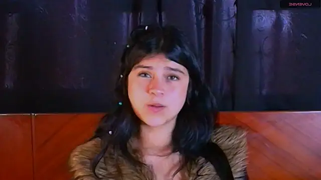 hannaa cute online show from July 2026 07:57:02 PM