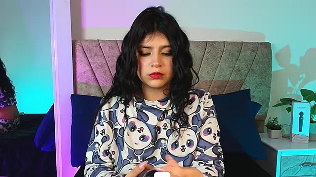hannaa cute online show from May 2026 11:47:02 PM