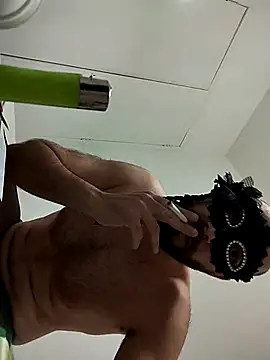 locuritasiempre online show from February 2026 08:33:02 PM