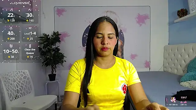 Snapshot of nicol_ross19 chatting on July 2026 07:09:01 PM nicol ross19 online show from July 2026 07:09:01 PM