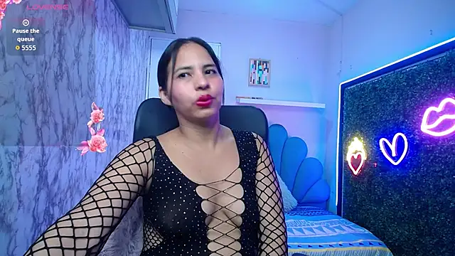 nicol ross19 online show from March 2026 03:10:02 AM