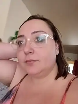 pinkcheetah12 online show from February 2026 03:09:01 PM