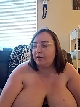 pinkcheetah12 online show from February 2026 07:35:02 PM