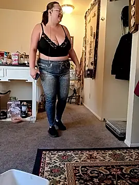 pinkcheetah12 online show from May 2026 02:34:02 PM