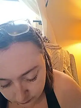 pinkcheetah12 online show from February 2026 05:46:01 PM