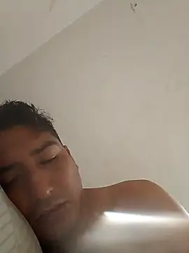 Yrresistible666 online show from March 2026 04:21:01 PM