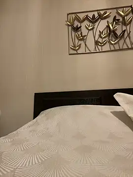 lilith0202 online show from March 2026 09:32:02 PM