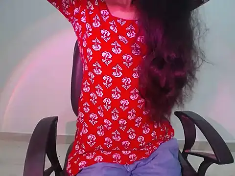 Snapshot of Farhana_beautyfull chatting on June 2026 04:33:01 AM Farhana beautyfull online show from June 2026 04:33:01 AM
