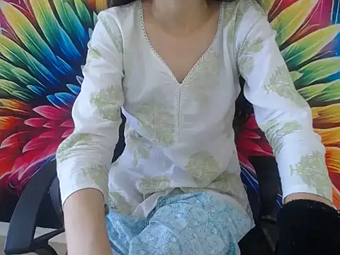 Snapshot of Farhana_beautyfull chatting on June 2026 05:12:02 AM Farhana beautyfull online show from June 2026 05:12:02 AM