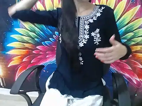 Farhana beautyfull online show from May 2026 04:39:02 AM