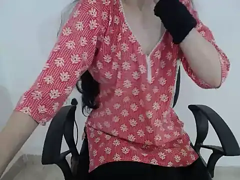 Farhana beautyfull online show from February 2026 04:56:01 AM