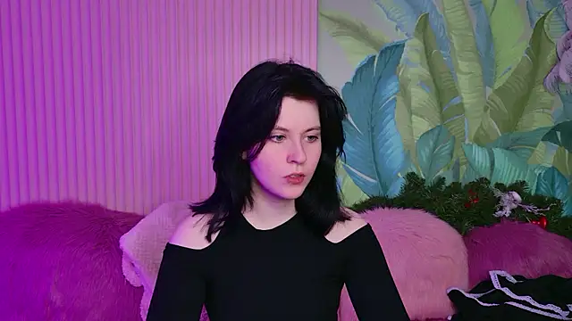 Milana Cold online show from January 2026 08:46:01 PM