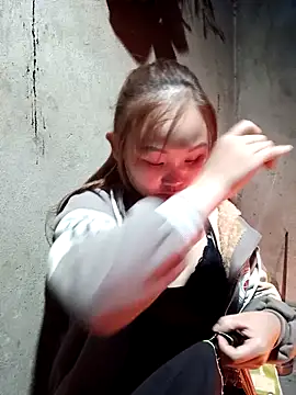 yula-bi online show from February 2026 01:00:01 PM