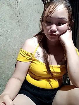 Snapshot of yula-bi chatting on May 2026 01:04:01 PM yula-bi online show from May 2026 01:04:01 PM