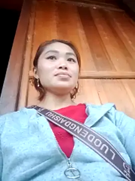 Snapshot of Bino_dy01 chatting on December 2025 09:55:01 AM Bino dy01 online show from December 2025 09:55:01 AM