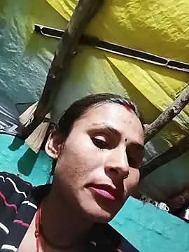 Cuty priti online show from February 2026 04:47:01 PM