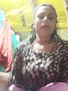 Cuty priti online show from January 2026 04:24:02 PM