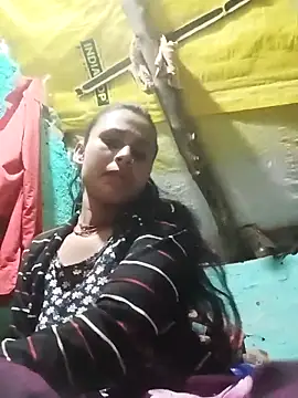 Cuty priti online show from February 2026 04:16:02 PM