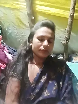 Cuty priti online show from March 2026 06:04:01 PM