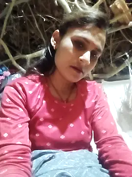 Cuty priti online show from April 2026 05:47:01 PM